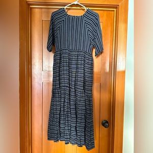 Christy Dawn short sleeve dress! Only been worn once.